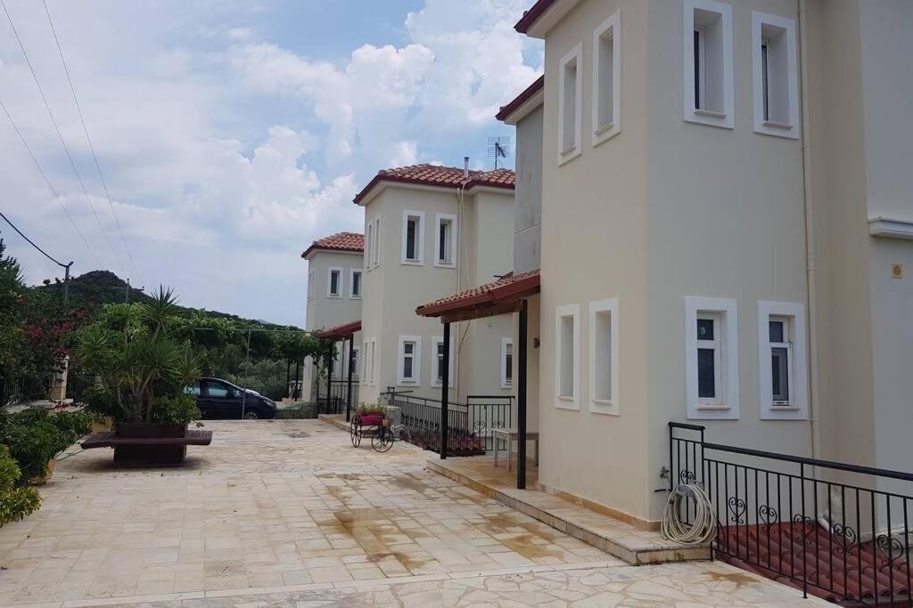 סיבוטה Sea View Apartment Maisonette מראה חיצוני תמונה
